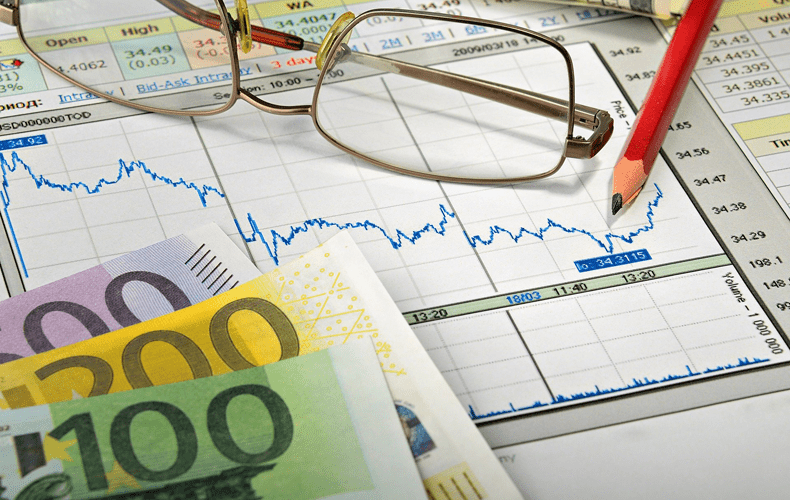 Bij een beleggingshypotheek moeten je beleggingen voldoende rendement opleveren om op termijn de hypotheek af te lossen. © GimpWorkshop / Pixabay